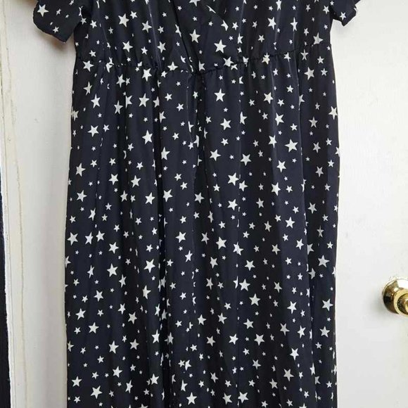 Shein Curve Long Black Dress with White stars, thin and flows beautifully, 4X - Picture 9 of 9